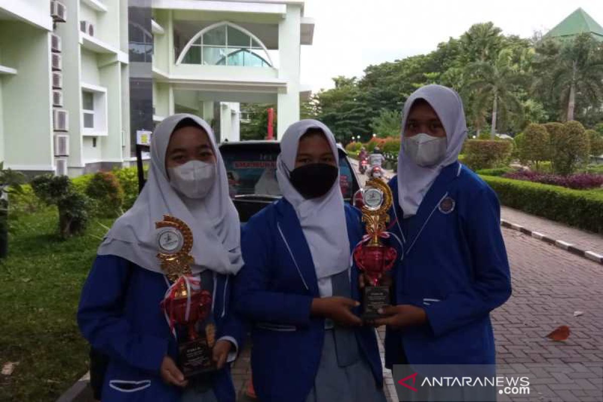 SMK Muhammadiyah 2 Muntilan raih juara 3 OlympicAD Jateng