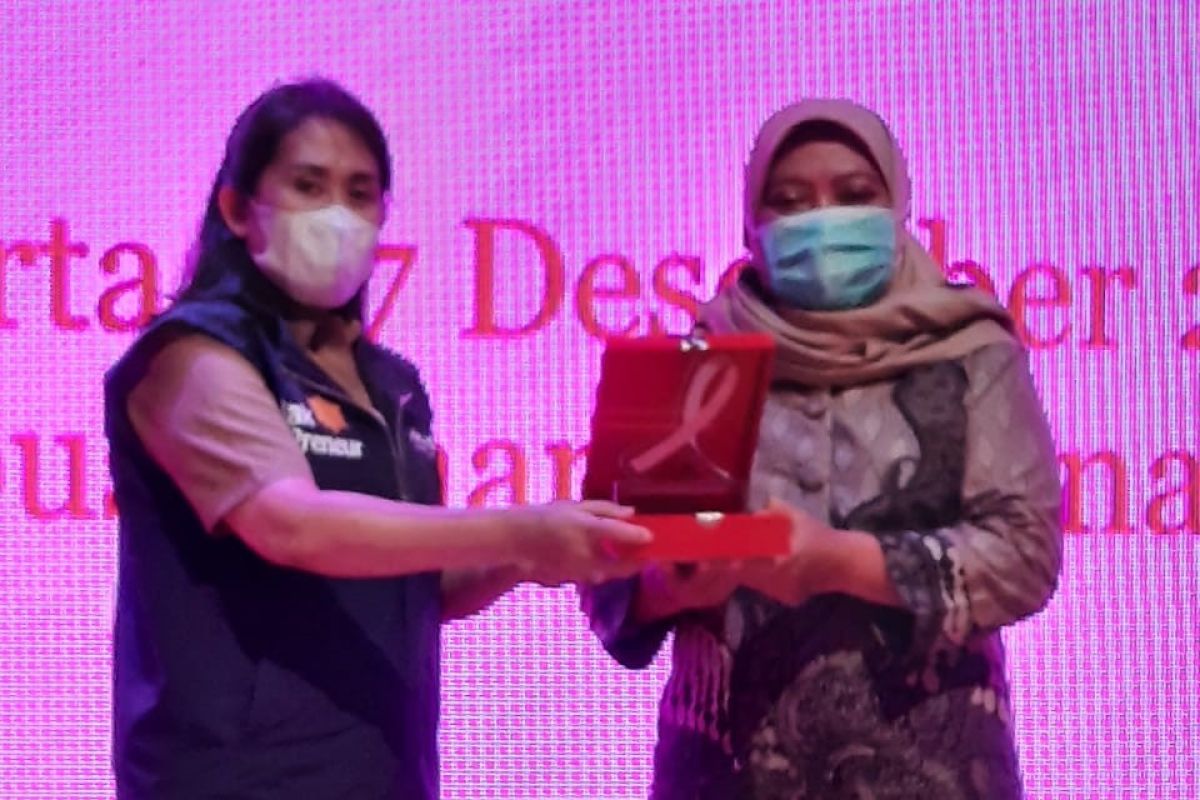 Komisioner KPAI Susianah Affandy raih penghargaan perempuan inspiratif Ibu Bumi