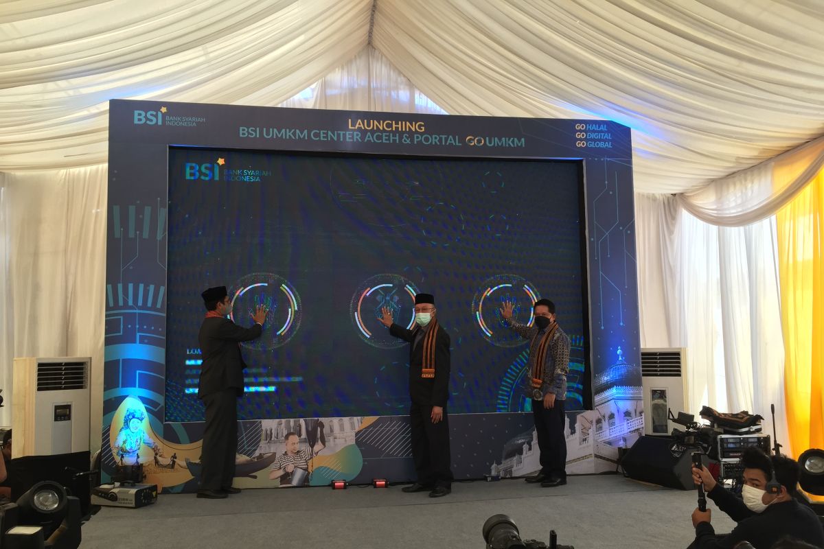 Dukung pengembangan usaha rakyat, BSI Luncurkan UMKM Center di Aceh