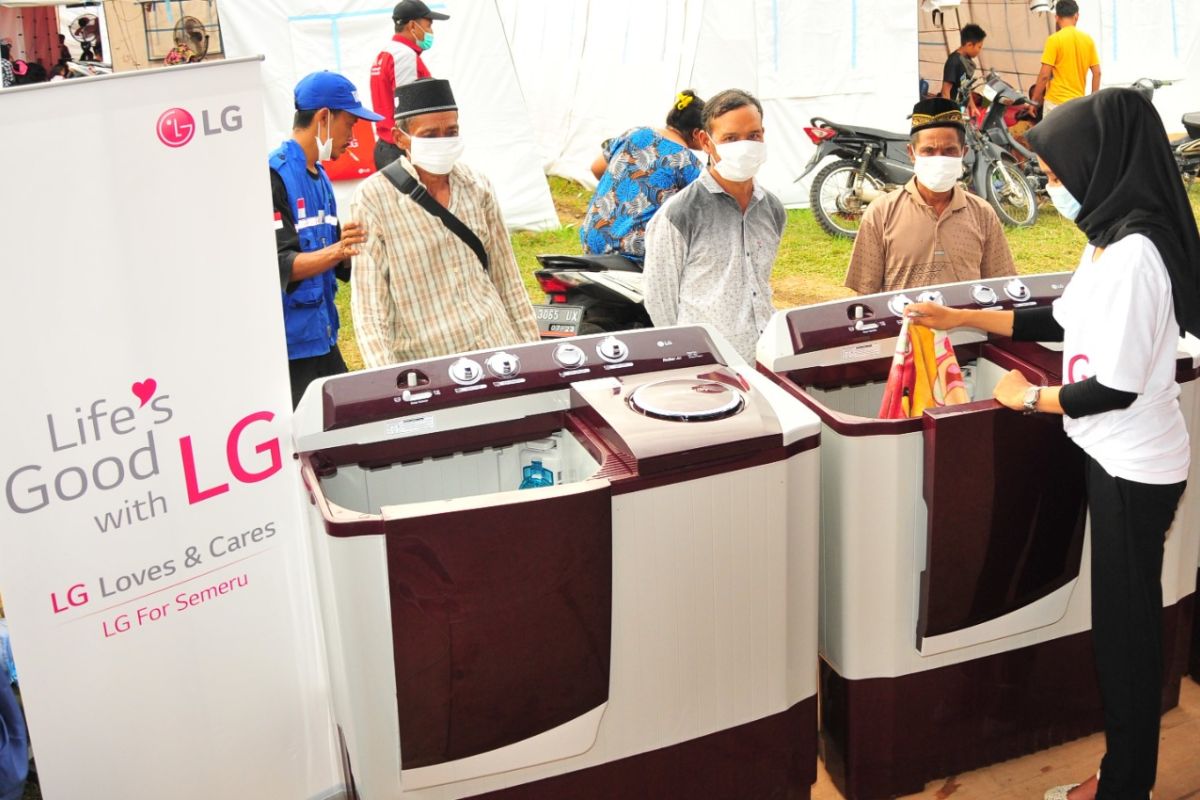 LG bantu cuci pakaian gratis korban Semeru