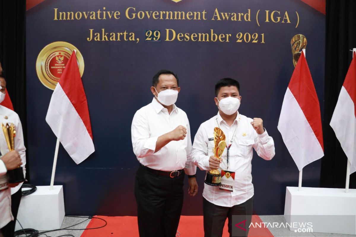 Kabupaten Sambas raih Penghargaan Innovative Government Award 2021