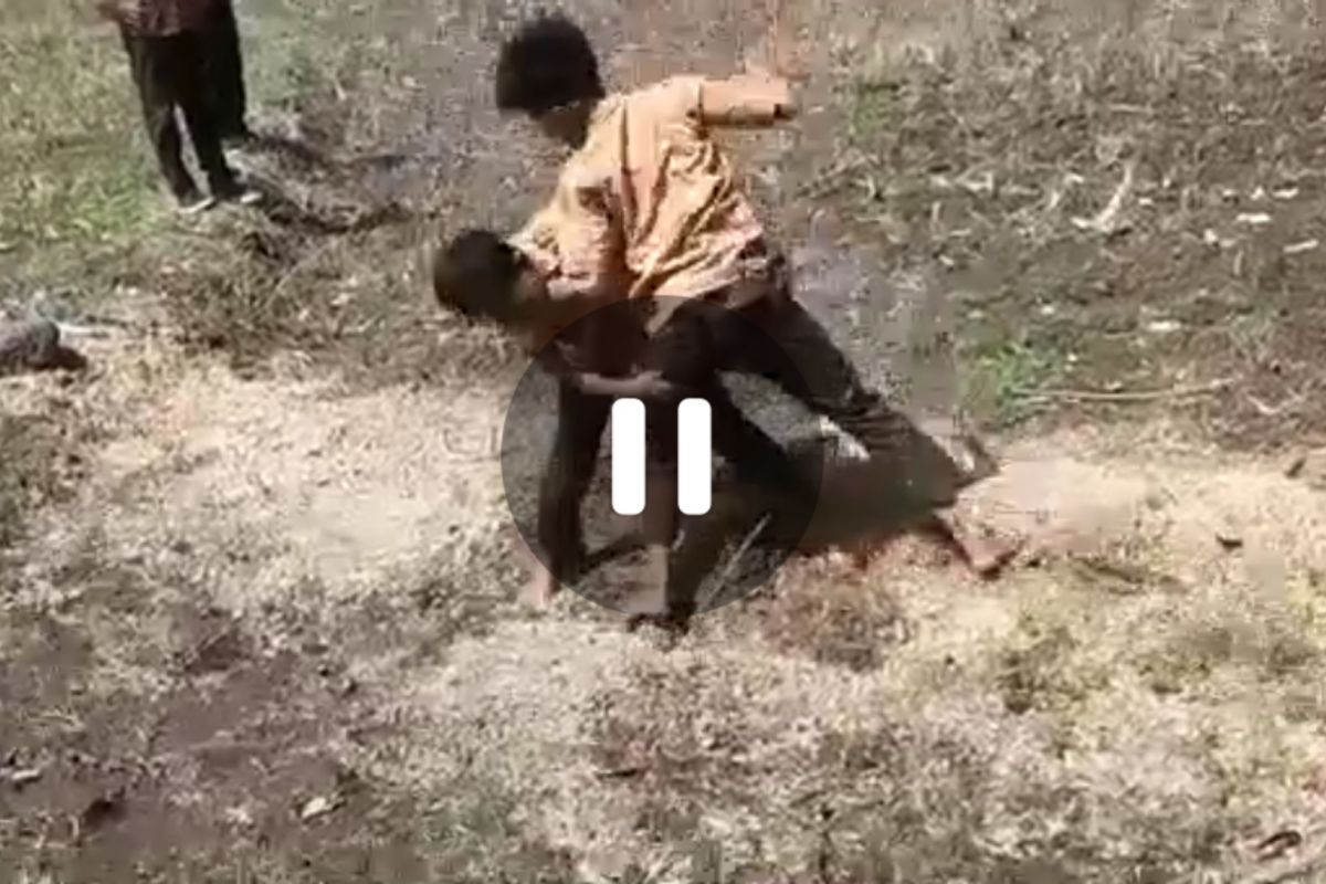 13 pelajar lakukan duel maut, satu orang tewas