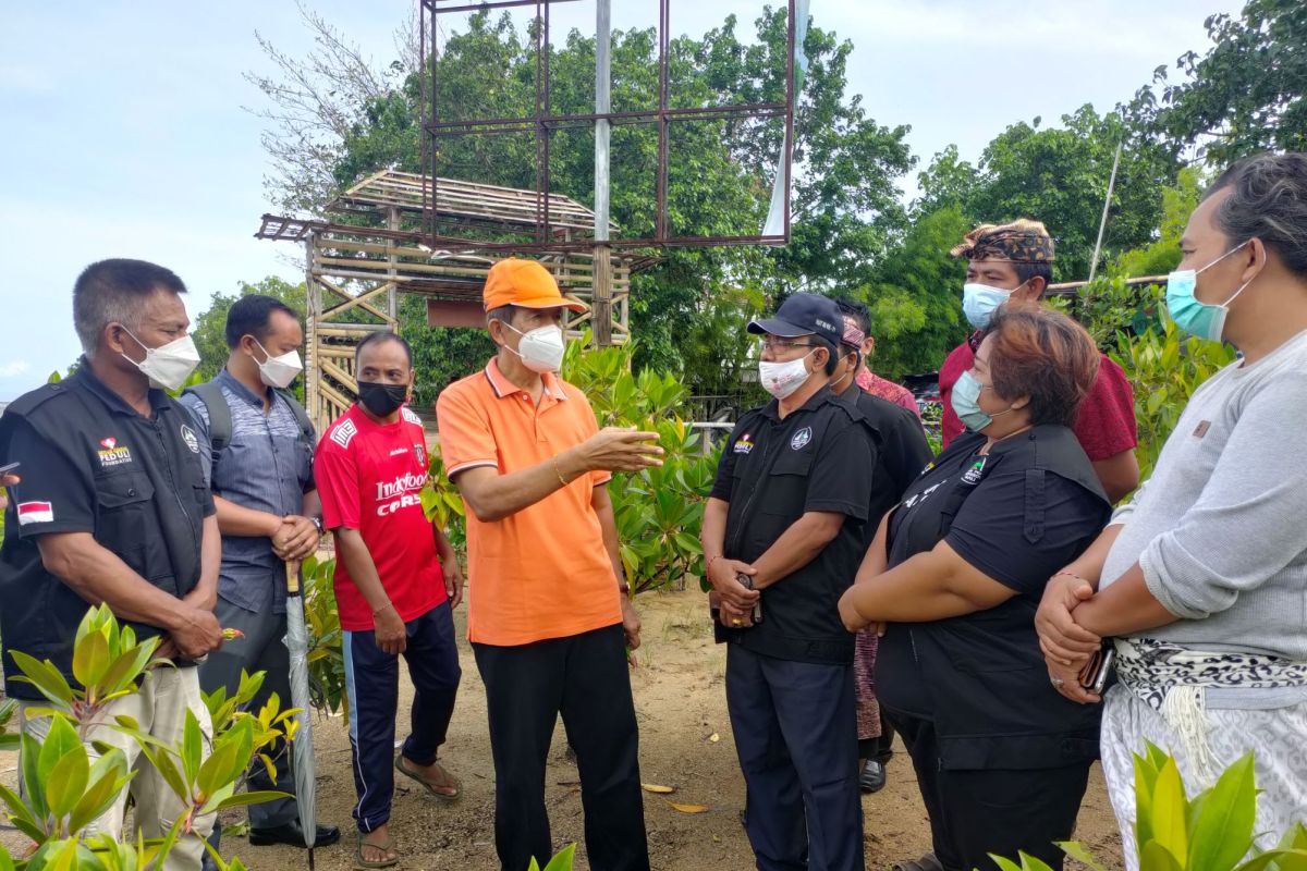 DPD: Wisatawan enggan ke Bali kalau sampah menumpuk