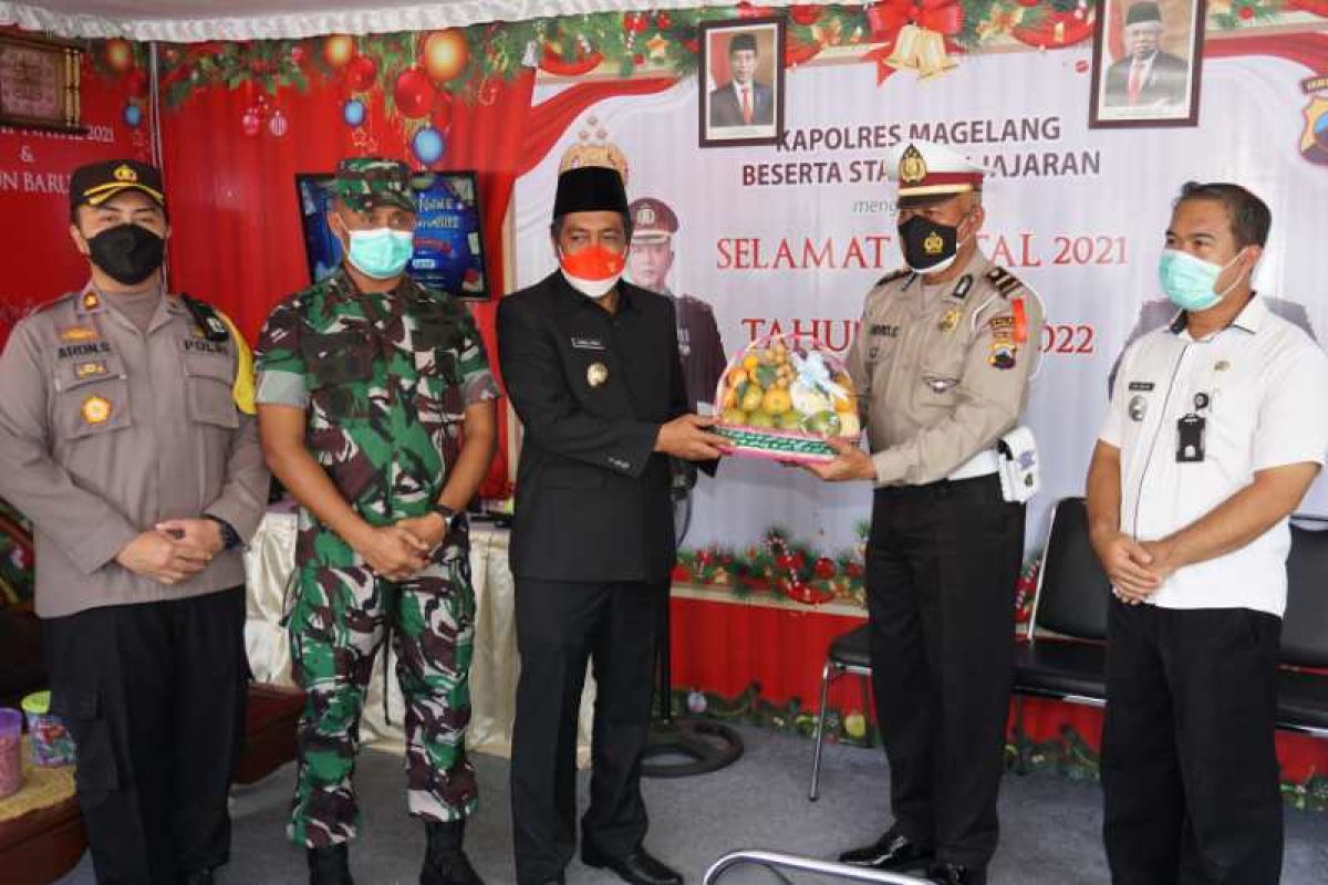Tekan COVID, Bupati Magelang minta warga rayakan tahun baru di rumah