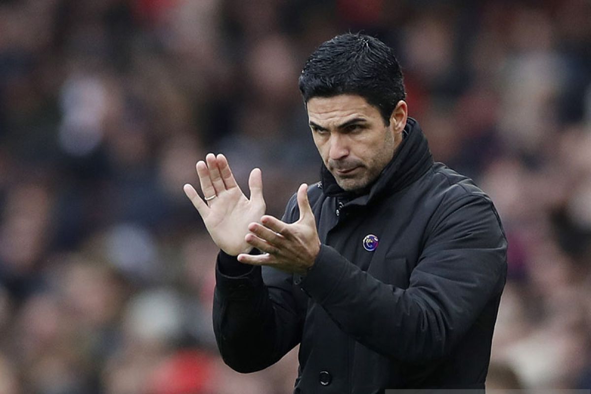 Positif COVID, Arteta tak dampingi Arsenal saat lawan Manchester City