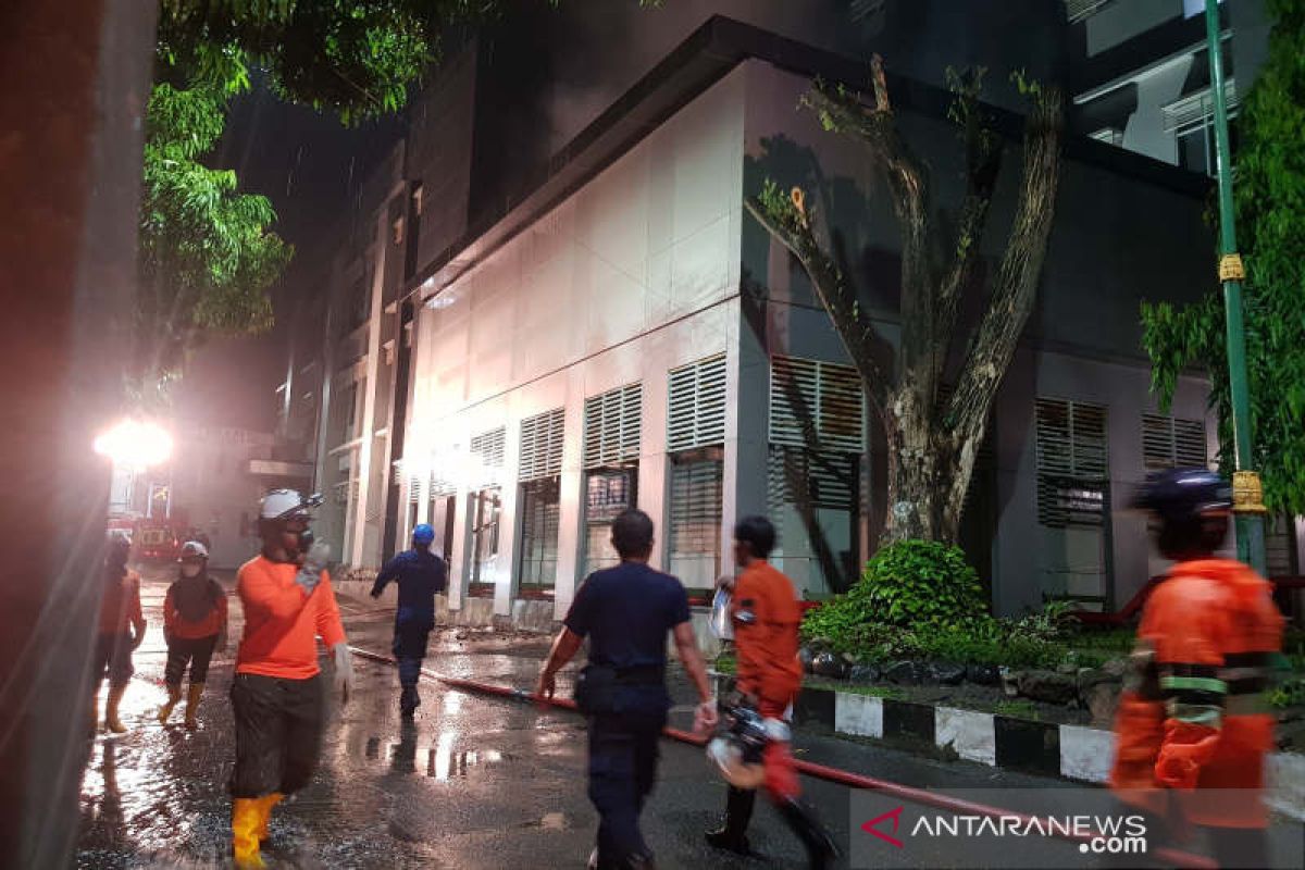 Fire guts Kariadi Hospital's medical recording room