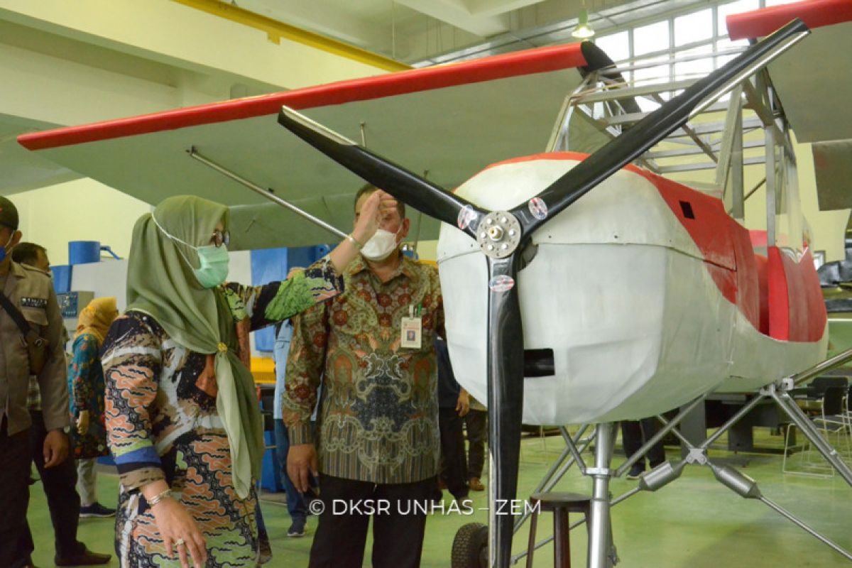 Pengembangan pesawat Haerul pemuda asal Kabupaten Pinrang masuk tahap uji coba