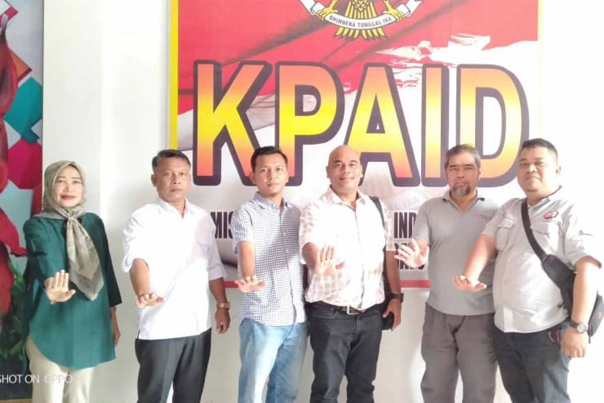 Ketua Fraksi Golkar DPRD Labura kunjungi KPAD