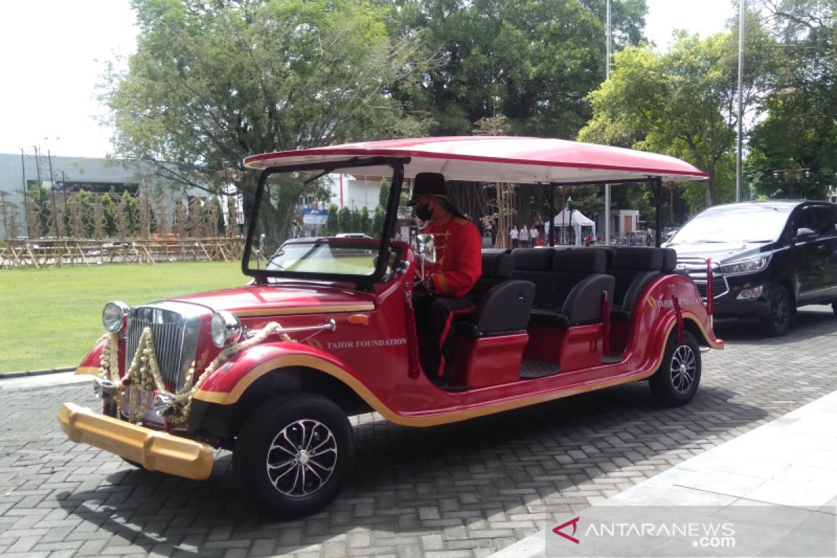 Wisatawan bisa jajal mobil listrik di Solo pada libur tahun baru