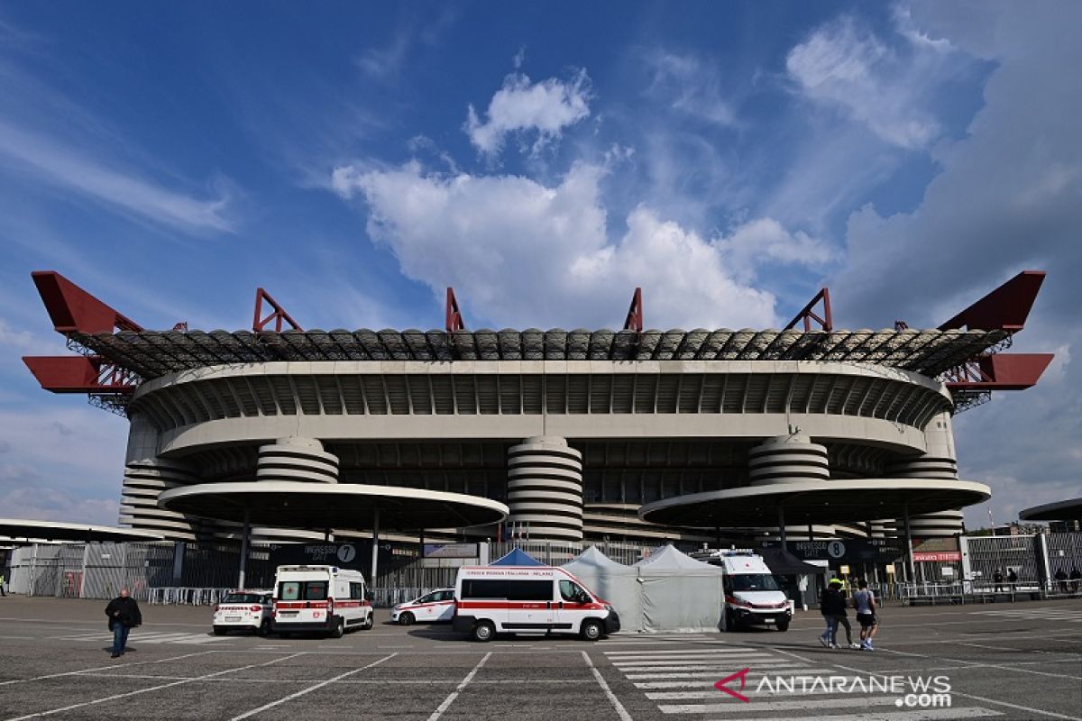 Duo Milan harus tinggalkan San Siro demi kesuksesan