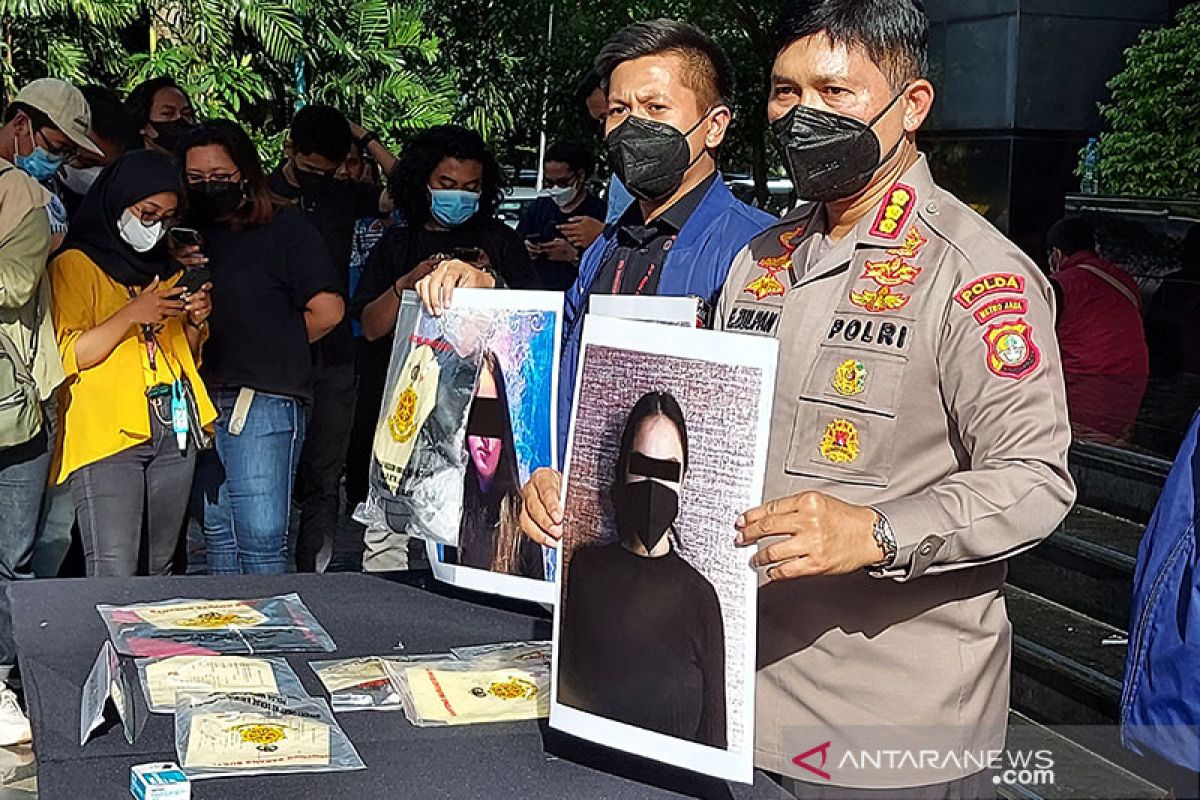 Polisi: pelanggan Cassandra Angelie bukan pejabat