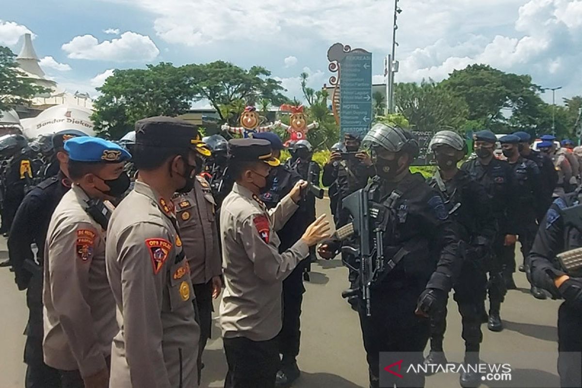 566 personel gabungan amankan malam Tahun Baru di Ancol