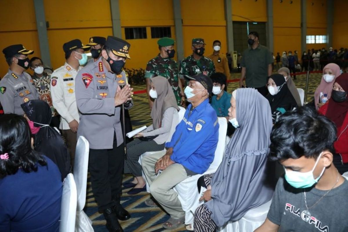 Kapolri Jenderal Pol Listyo Sigit Prabowo imbau masyarakat untuk rayakan Tahun Baru di rumah