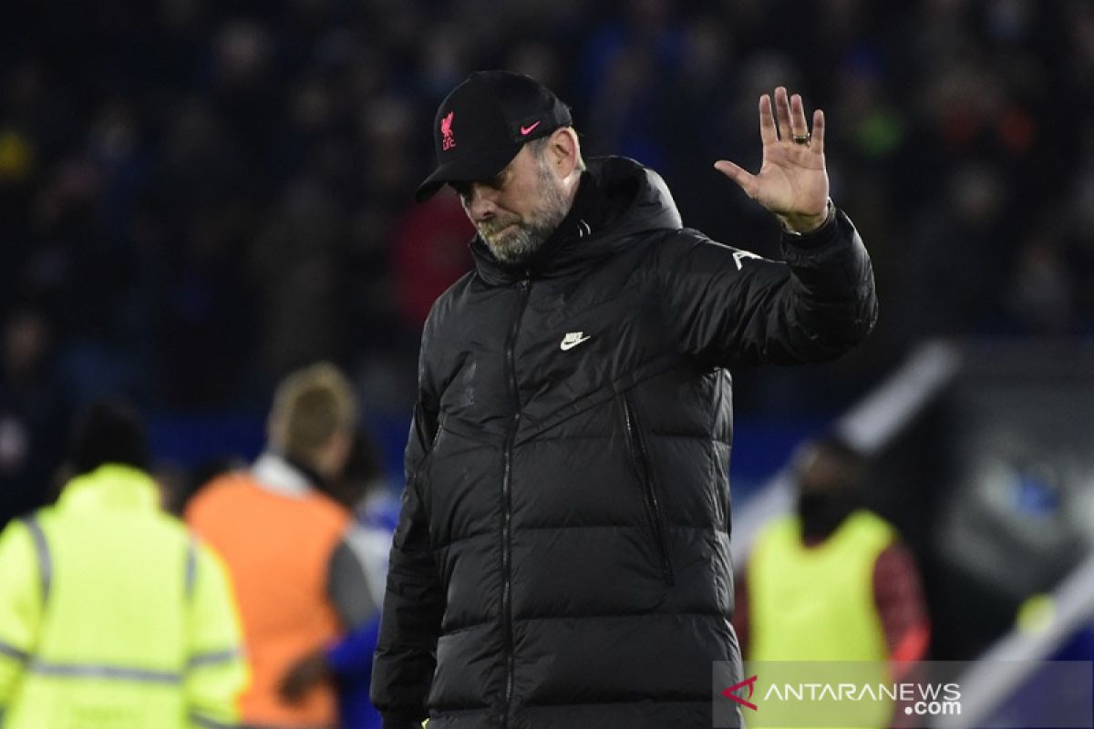 Juergen Klopp absen dampingi Liverpool lawan Chelsea setelah positif Covid-19