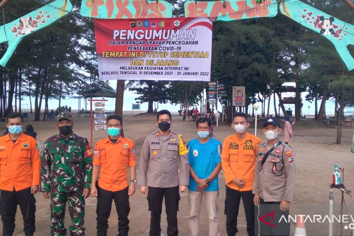 Pantai Tikus Emas Sungailiat ditutup untuk wisatawan