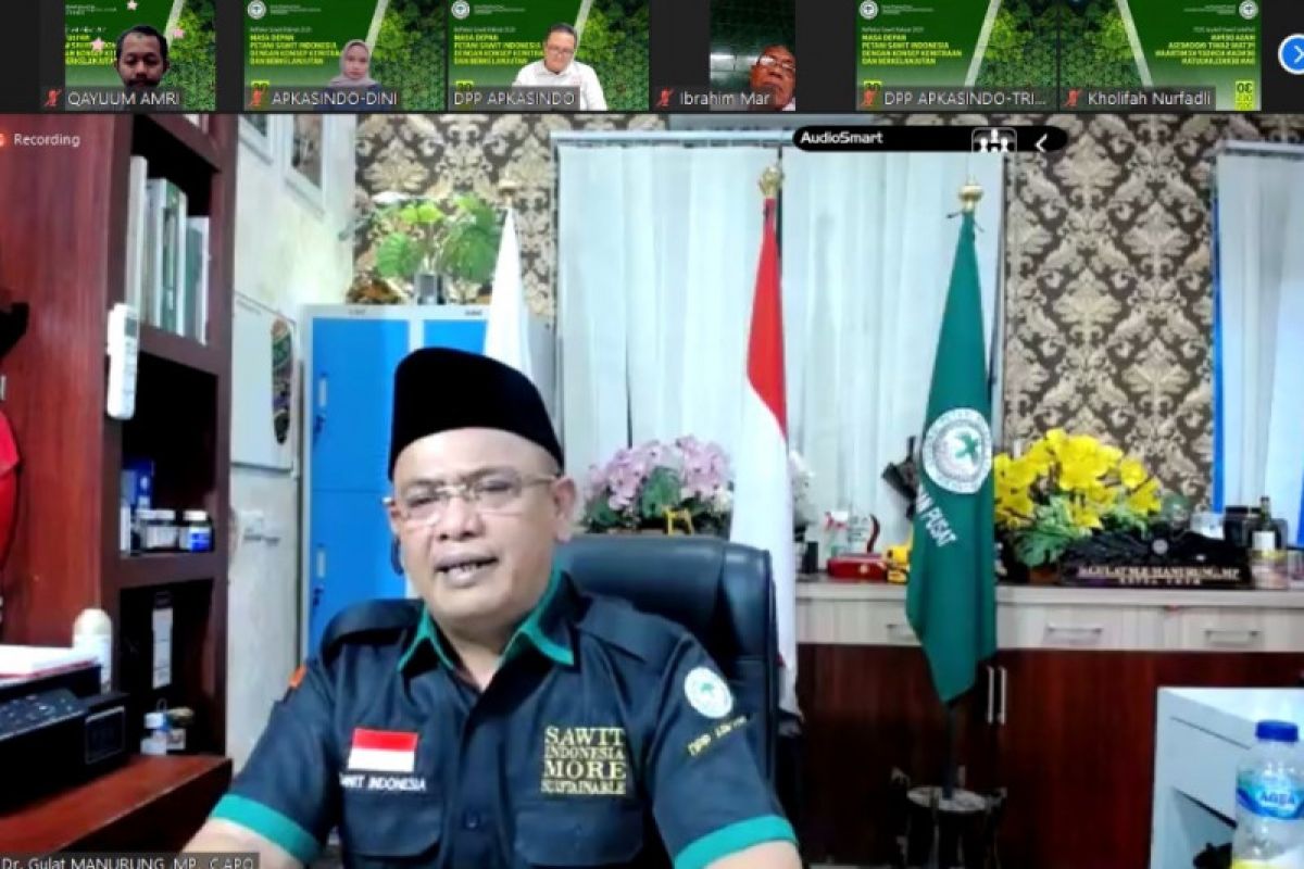 Apkasindo: selama 2021 kesejahteraan petani sawit meningkat