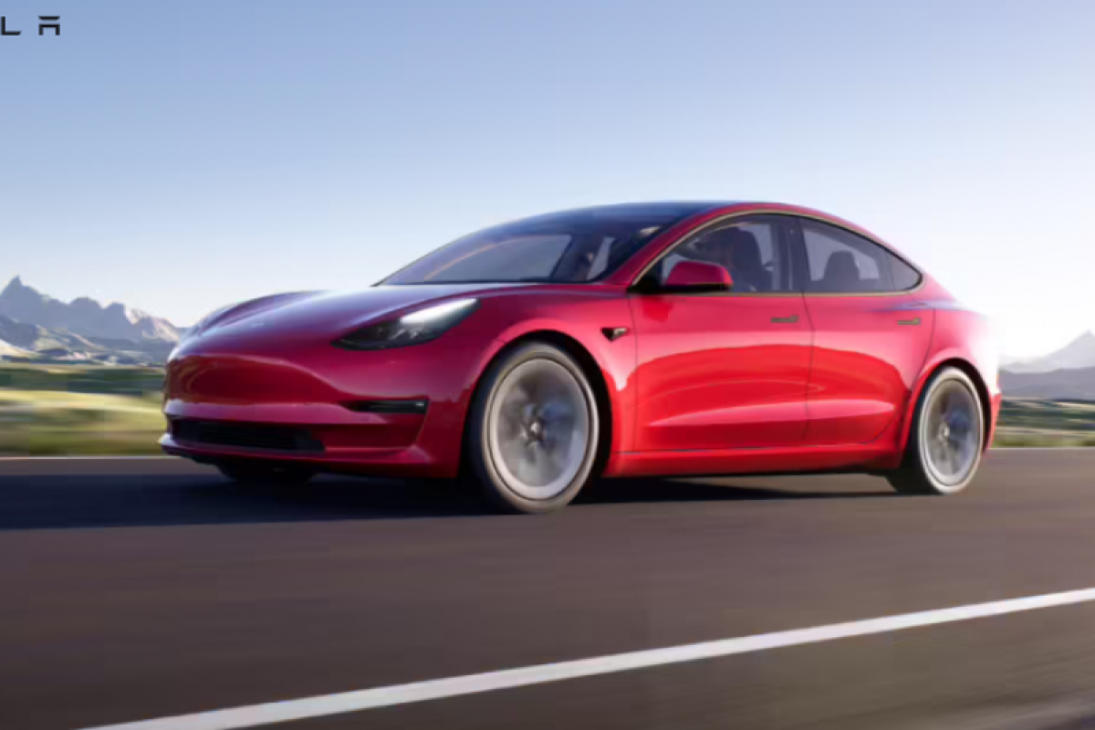 Tesla Model 3 disebut jadi mobil listrik terlaris di Eropa pada 2021