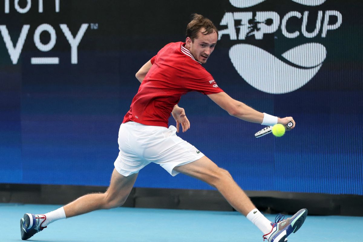 Daniil Medvedev kalah mengejutkan dalam laga pembuka ATP Cup