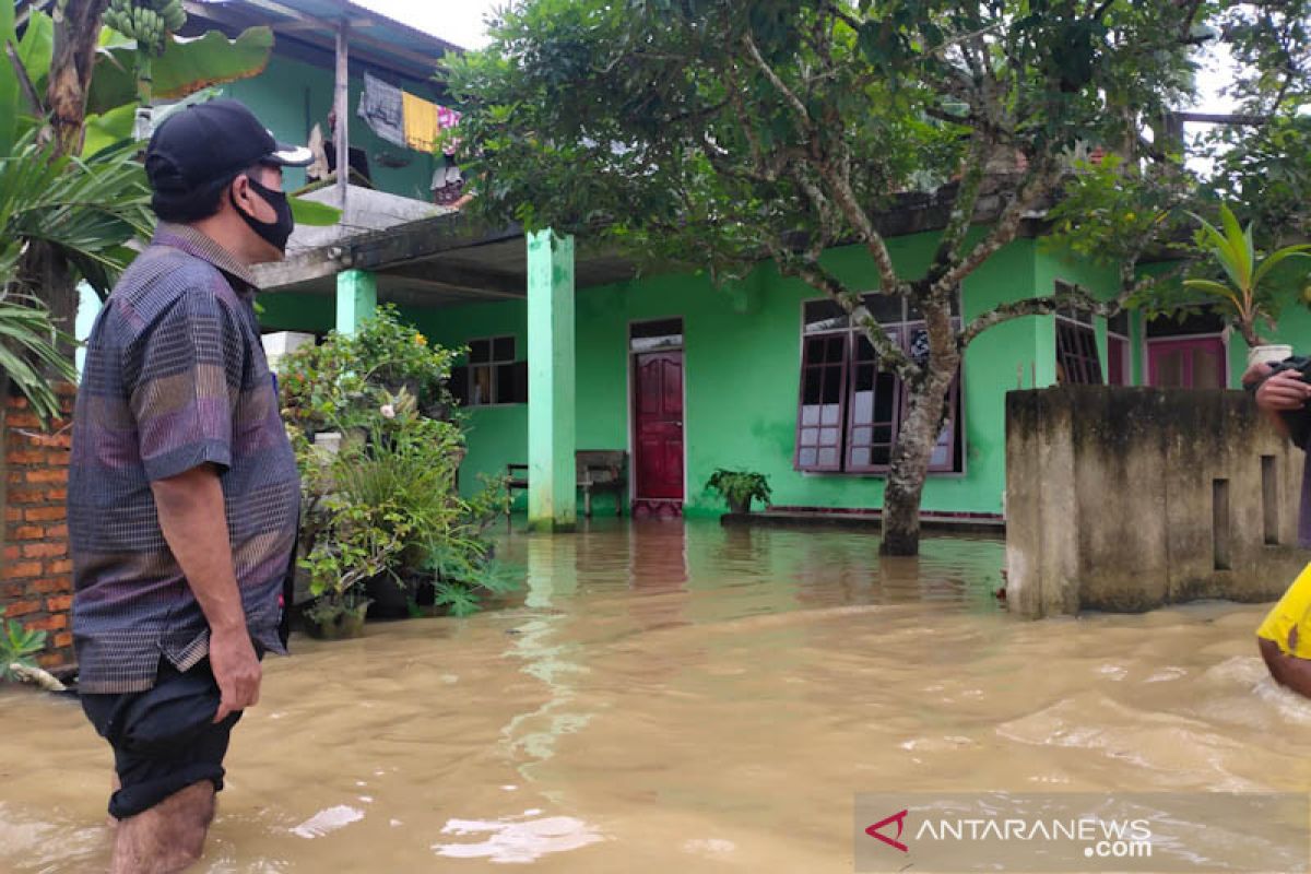BPBD: 7.915 warga Aceh Timur mengungsi akibat banjir