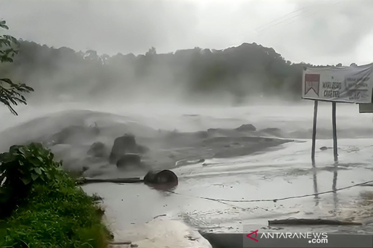 Banjir lahar kembali terjang kawasan lereng Gunung Semeru