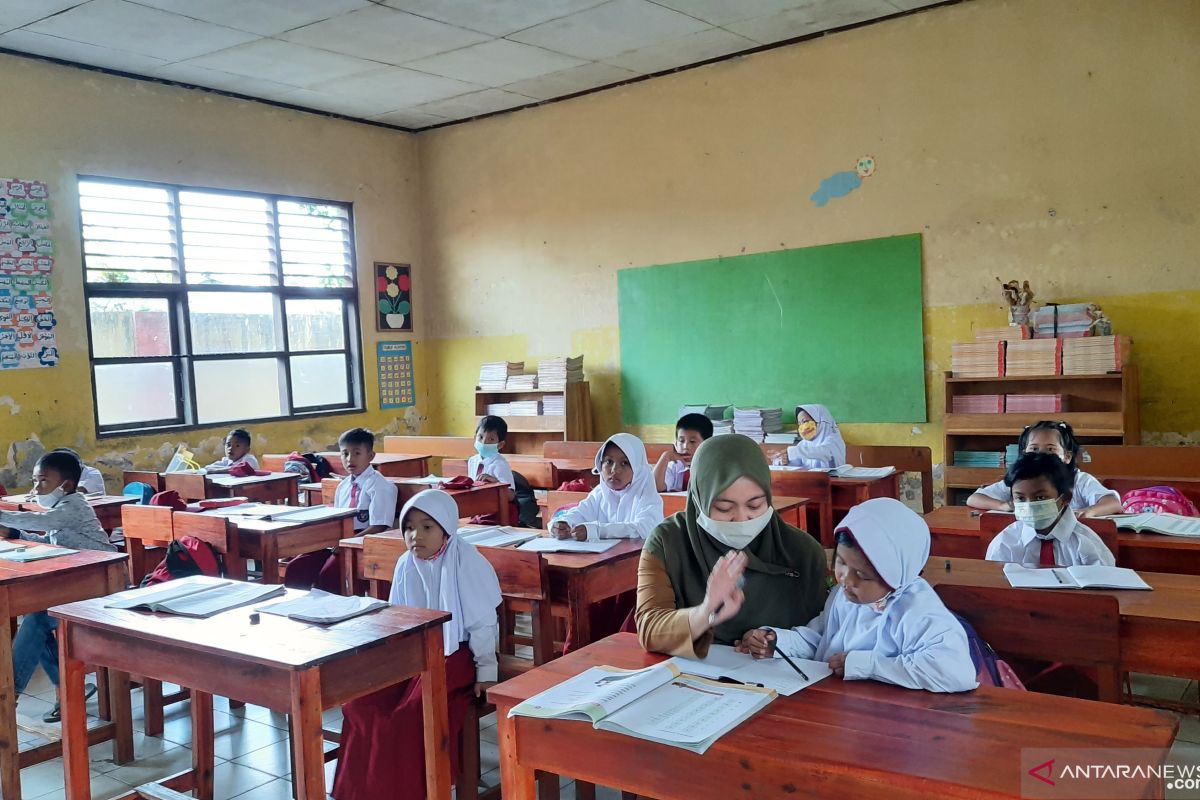 Kabupaten Tangerang masih terapkan pembelajaran tatap muka terbatas