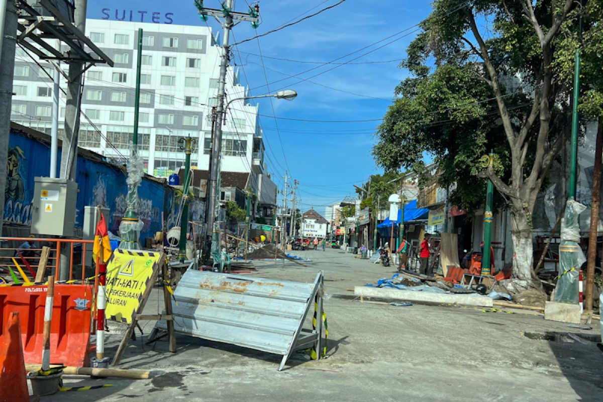 Revitalisasi pedestrian kawasan  pendukung Malioboro berlanjut ke Jalan Senopati