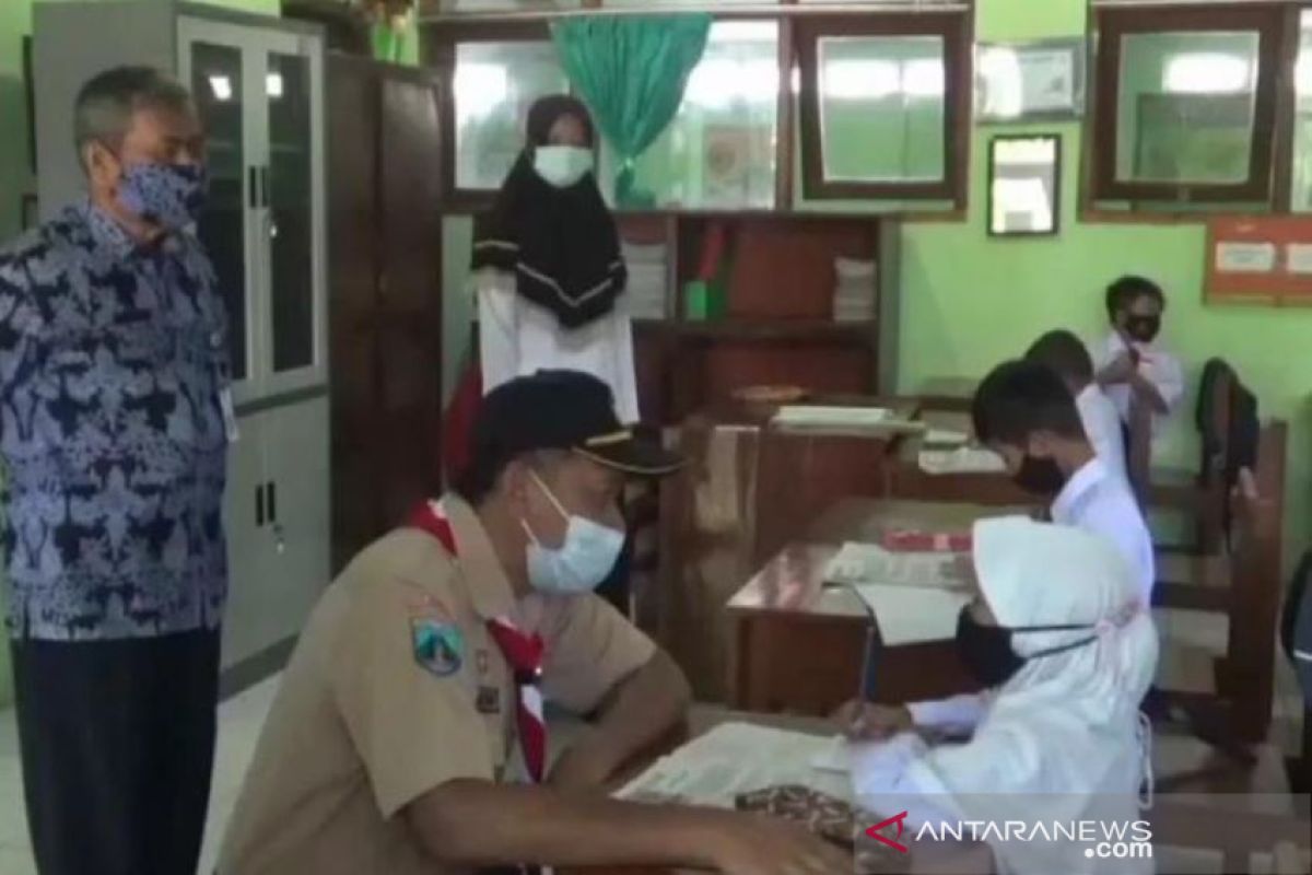 Pemkot  Madiun tetap terapkan PTM terbatas untuk siswa