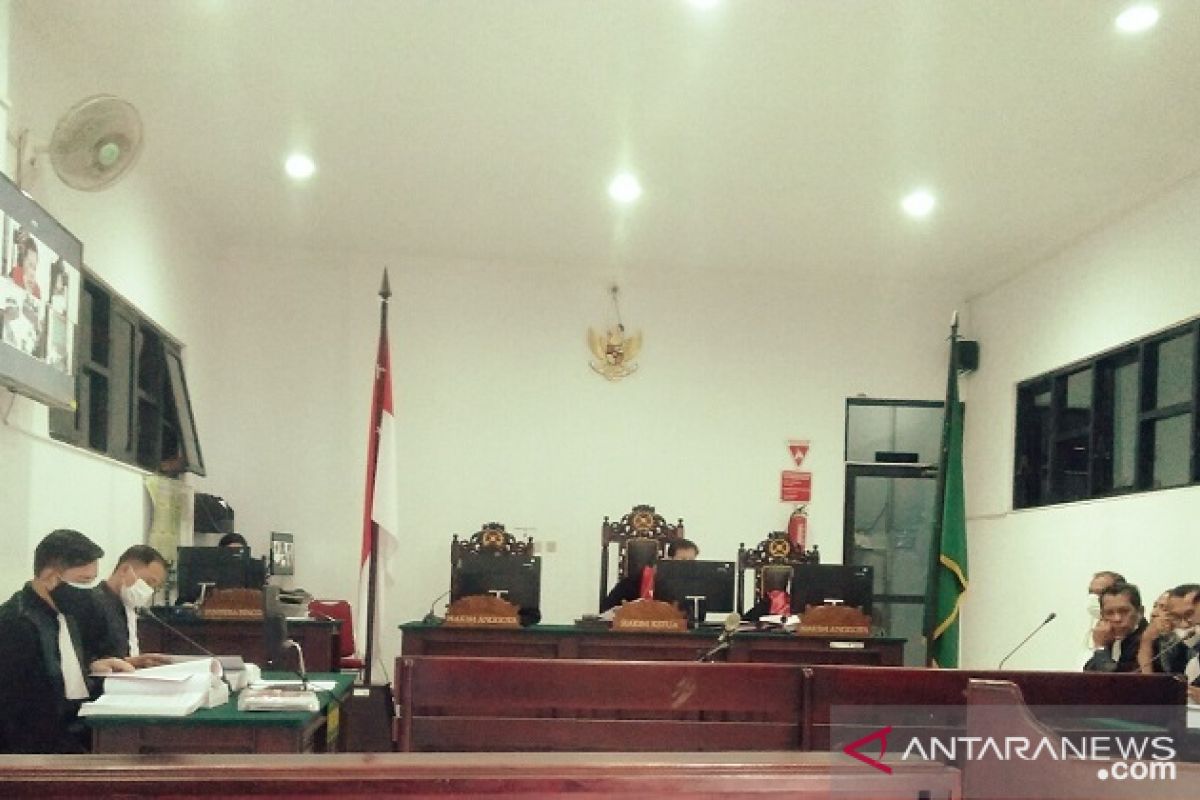 Tiga terdakwa korupsi kapal cepat Maluku divonis 16 bulan penjara