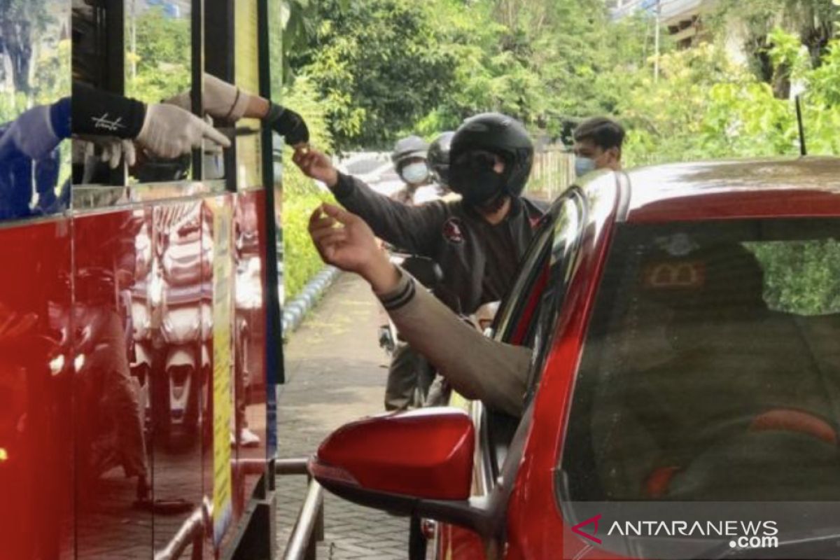 Gubernur Khofifah puji kesadaran masyarakat Jatim membayar pajak