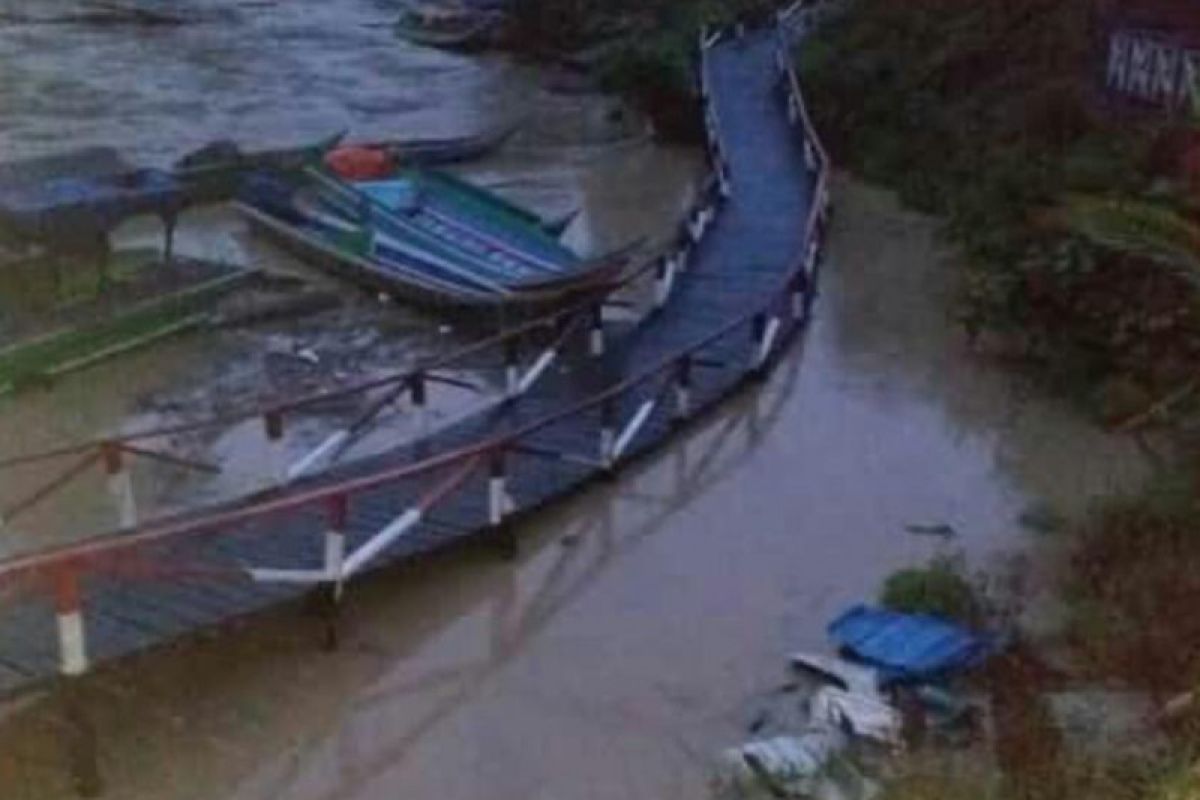 Banjir Sembakung mencapai 4,3 meter