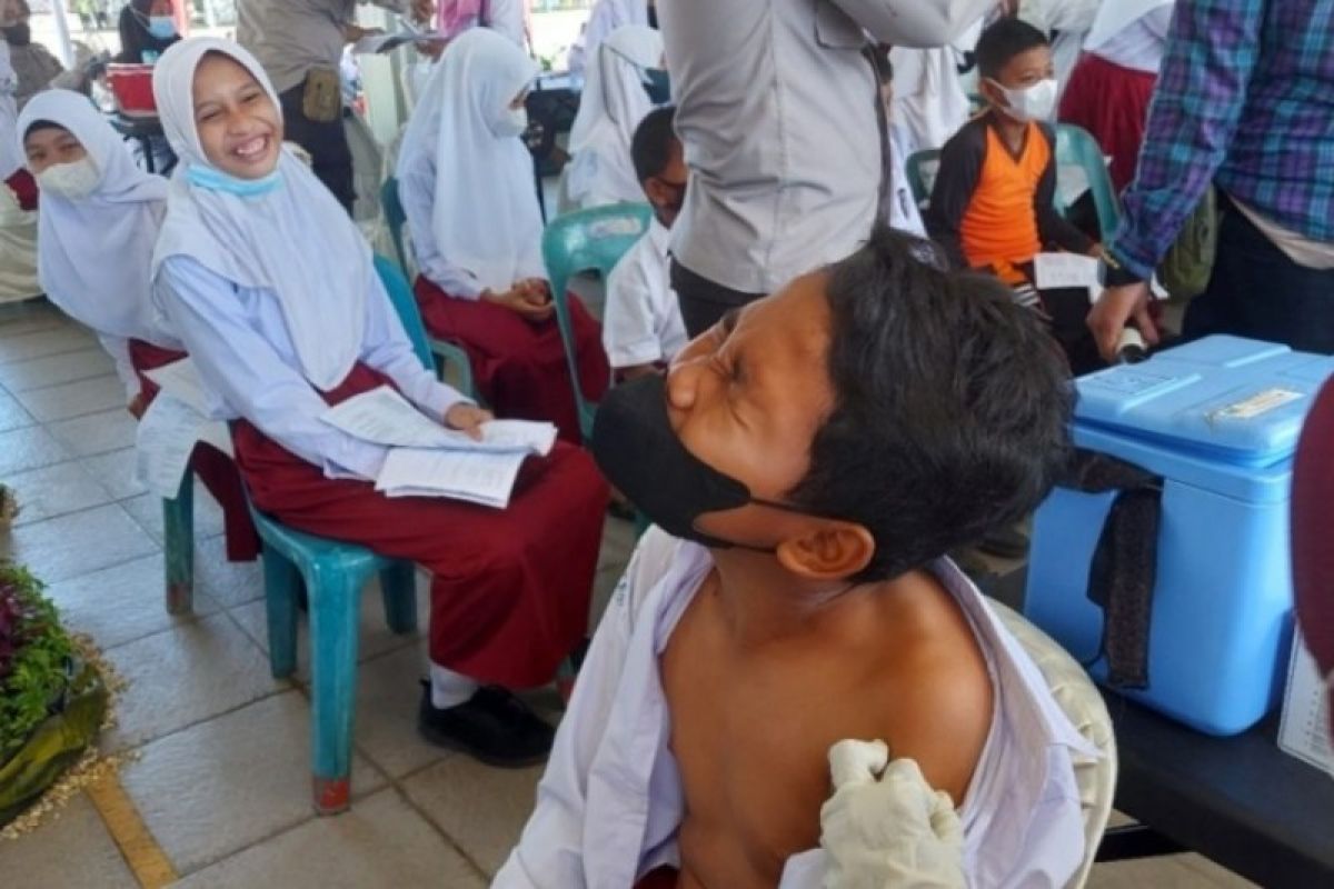 Vaksinasi anak usia 6-11 tahun mulai dilaksanakan di Tebing Tinggi