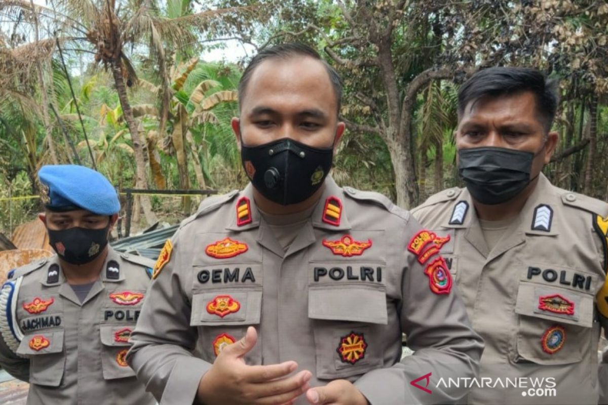 Polisi dalami pembakaran rumah terkait dugaan ilmu hitam di Konsel