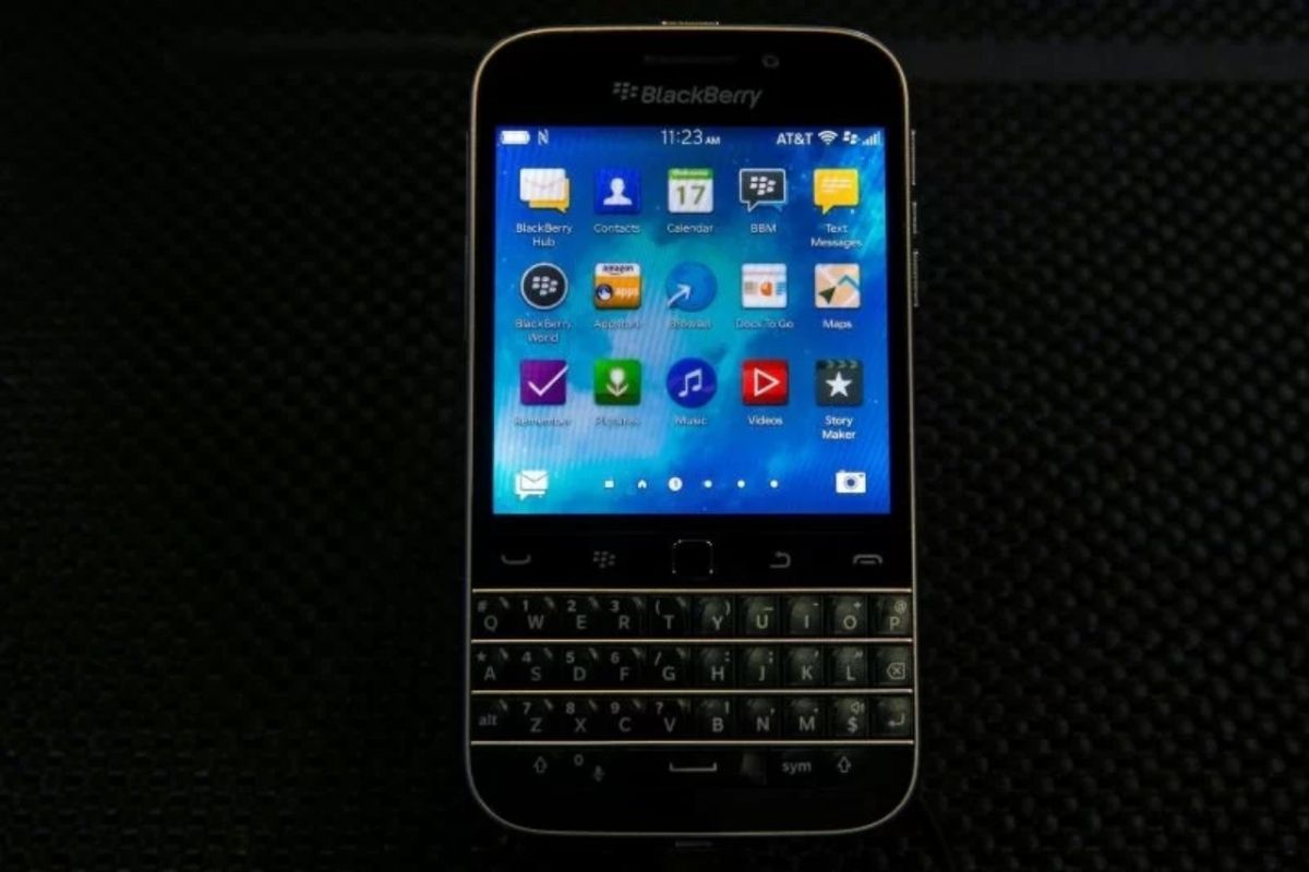 Daftar ponsel BlackBerry yang "disuntik mati"