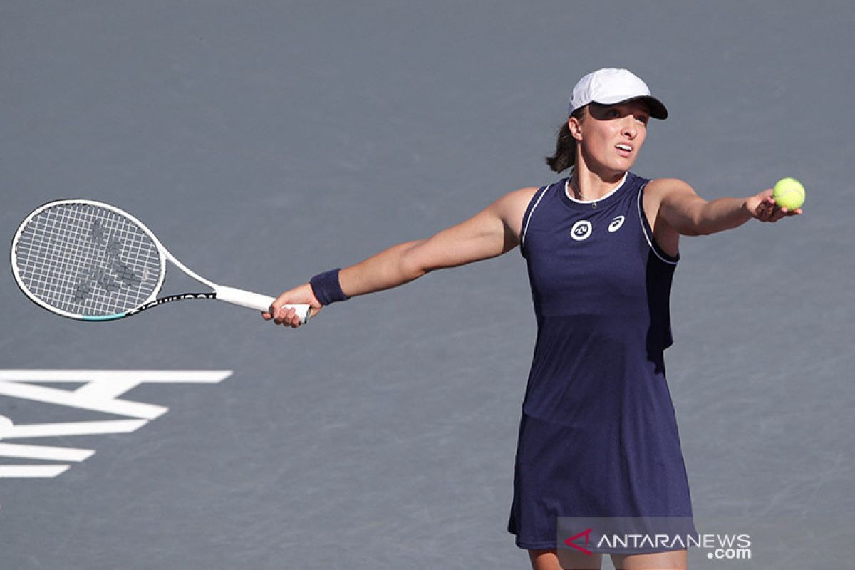 Juara bertahan Swiatek kalahkan finalis US Open 2021 di Adelaide