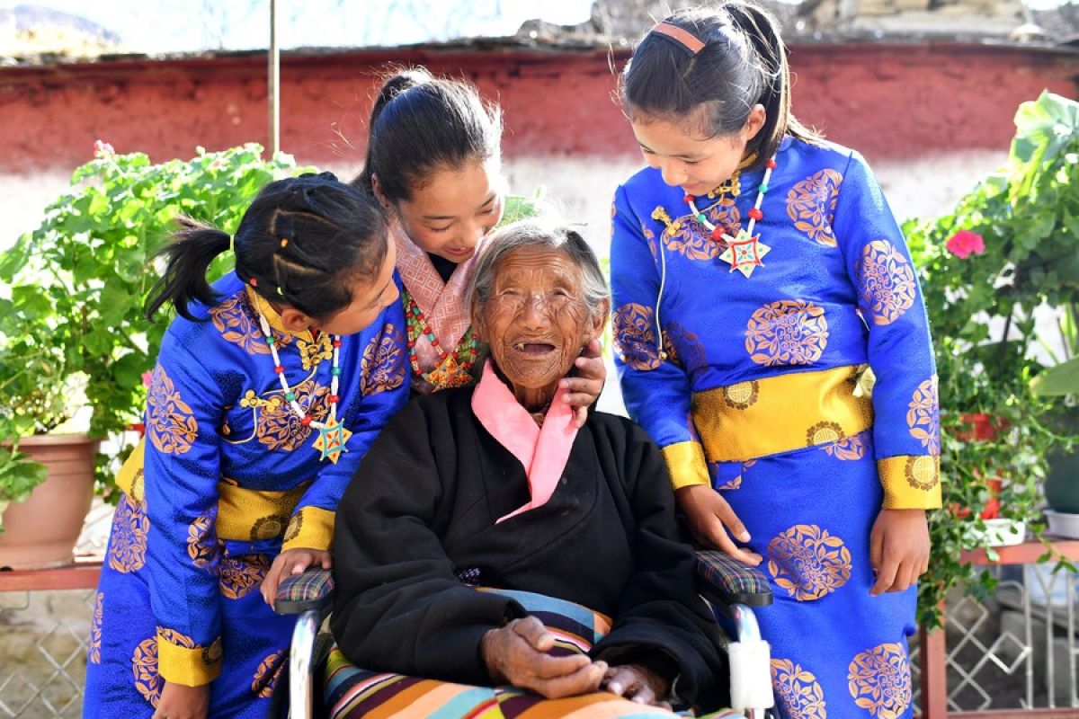 Angka harapan hidup rata-rata di Tibet naik jadi 72,19 tahun