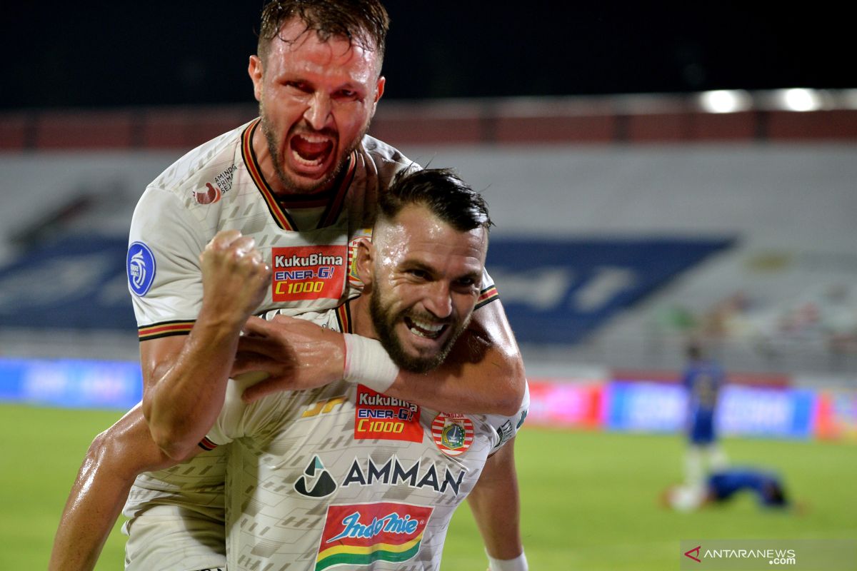 Madura United:  Marko Simic 