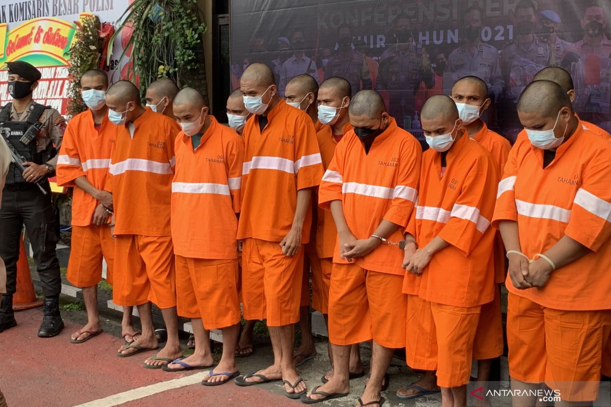 Polisi tangkap belasan pelaku pengeroyokan saat malam tahun baru di Malang