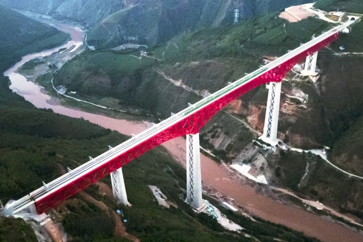Hunan di China luncurkan layanan kereta kargo internasional China-Laos