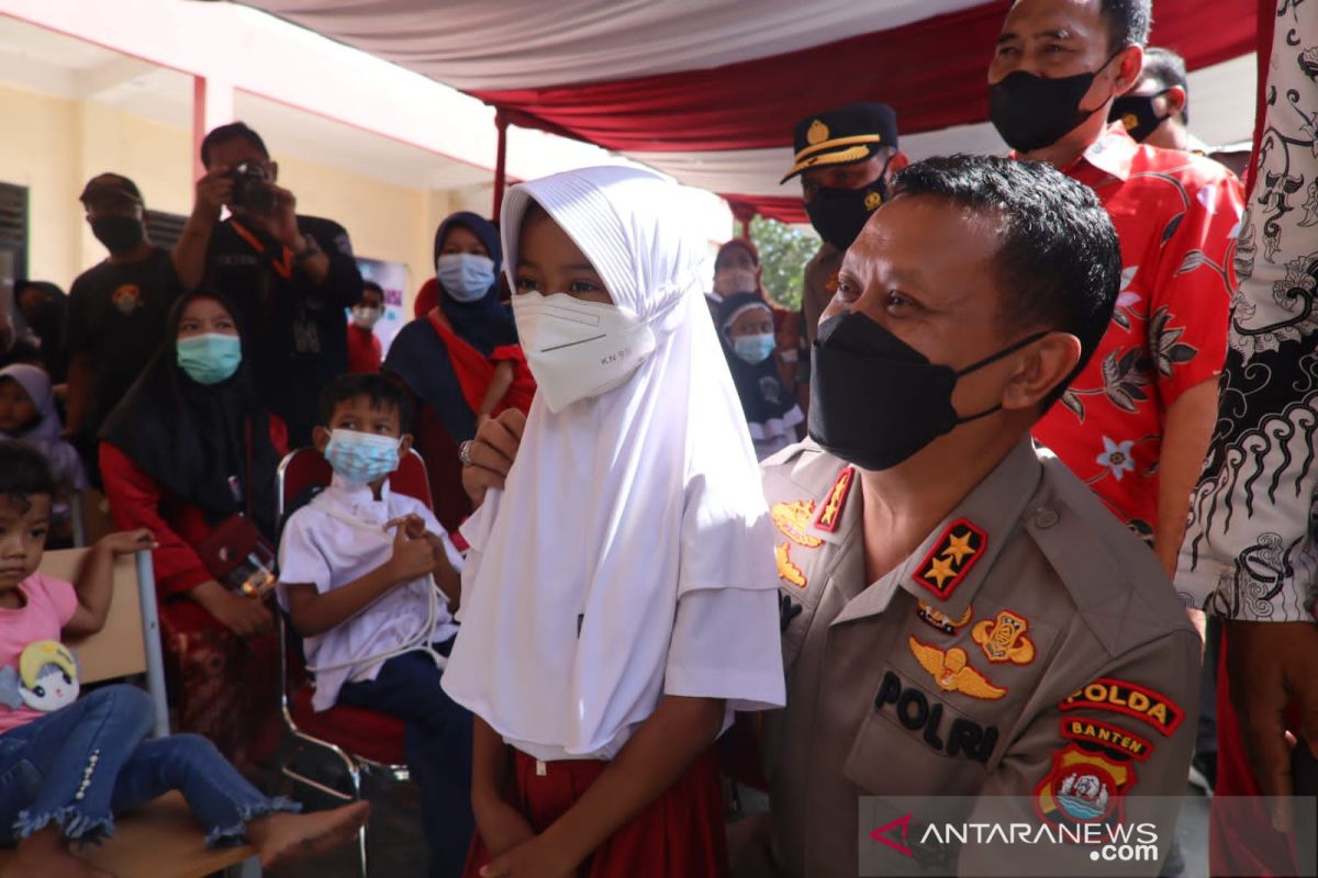 Polda Banten gelar vaksinasi anak di Solear Tangerang