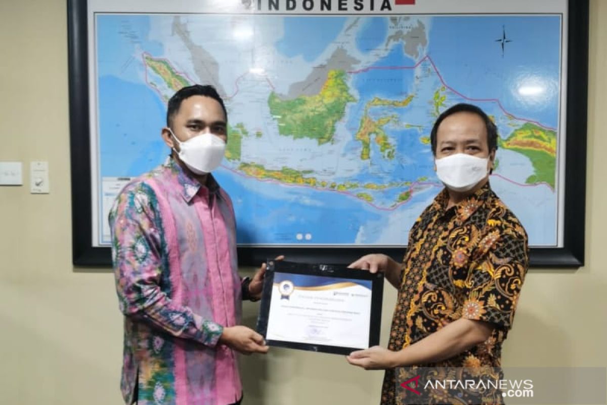 Media Center Riau peroleh penghargaan media terbaik nasional kategori berita