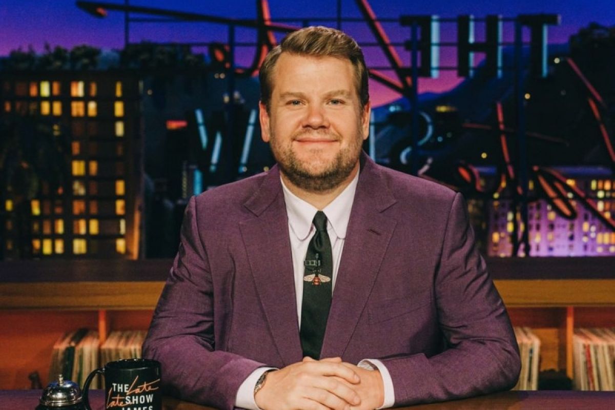 James Corden positif COVID-19