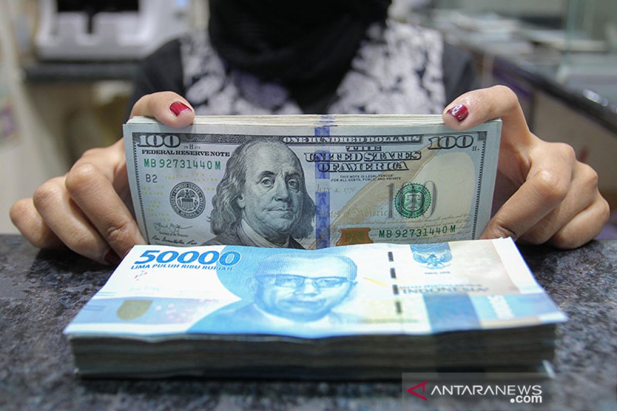 Rupiah Selasa pagi menguat  8 poin