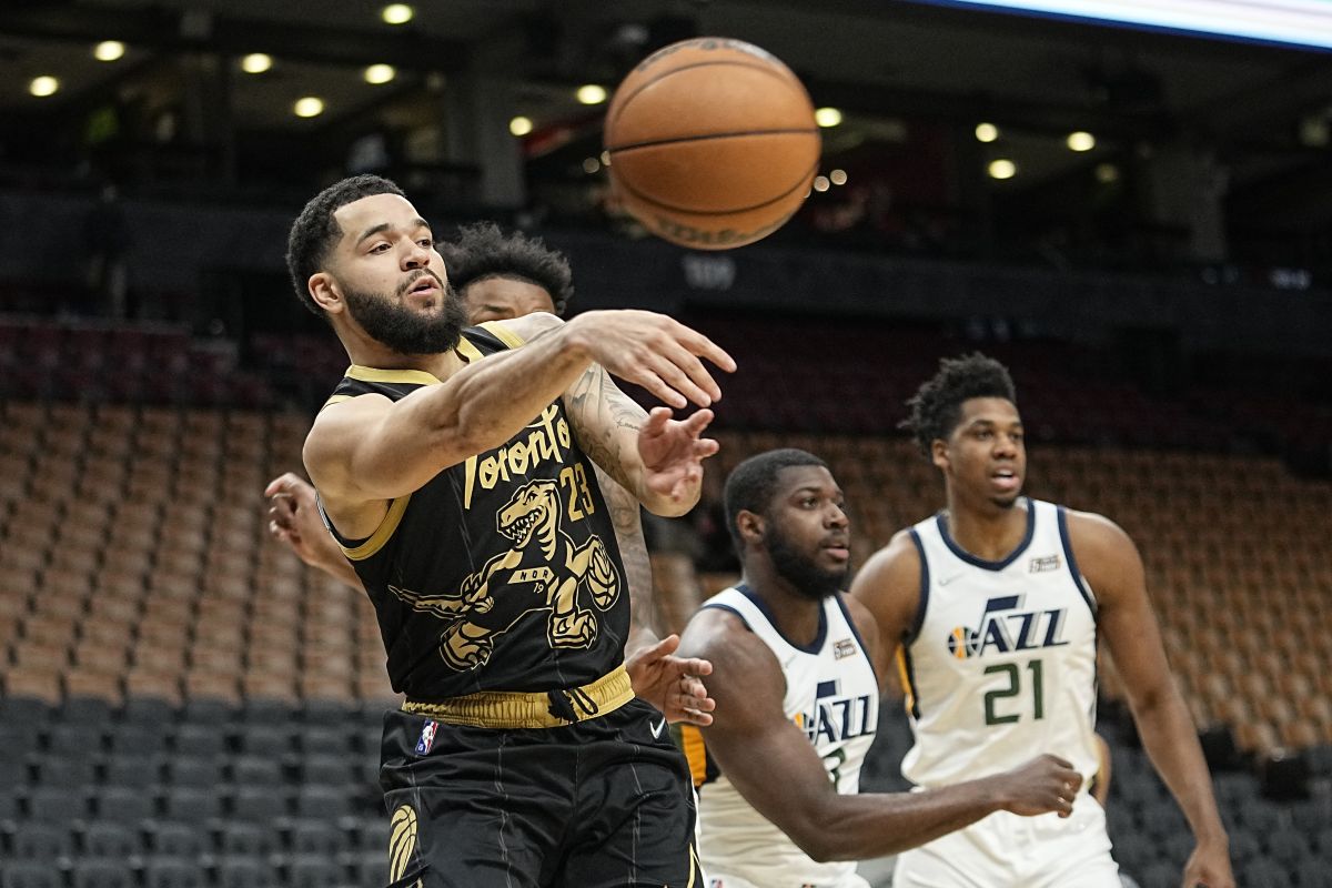 Ringkasan NBA: Triple-double pertama  VanVleet bawa Raptors atasi Jazz