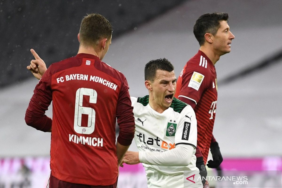 Liga Jerman-Bayern Muenchen kalah 1-2 dari Gladbach