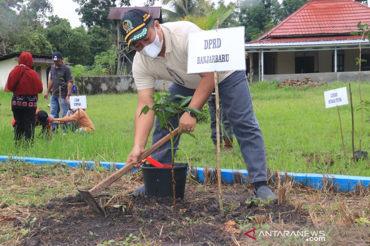 Sukardi apresiasi aksi bersih-bersih peduli lingkungan