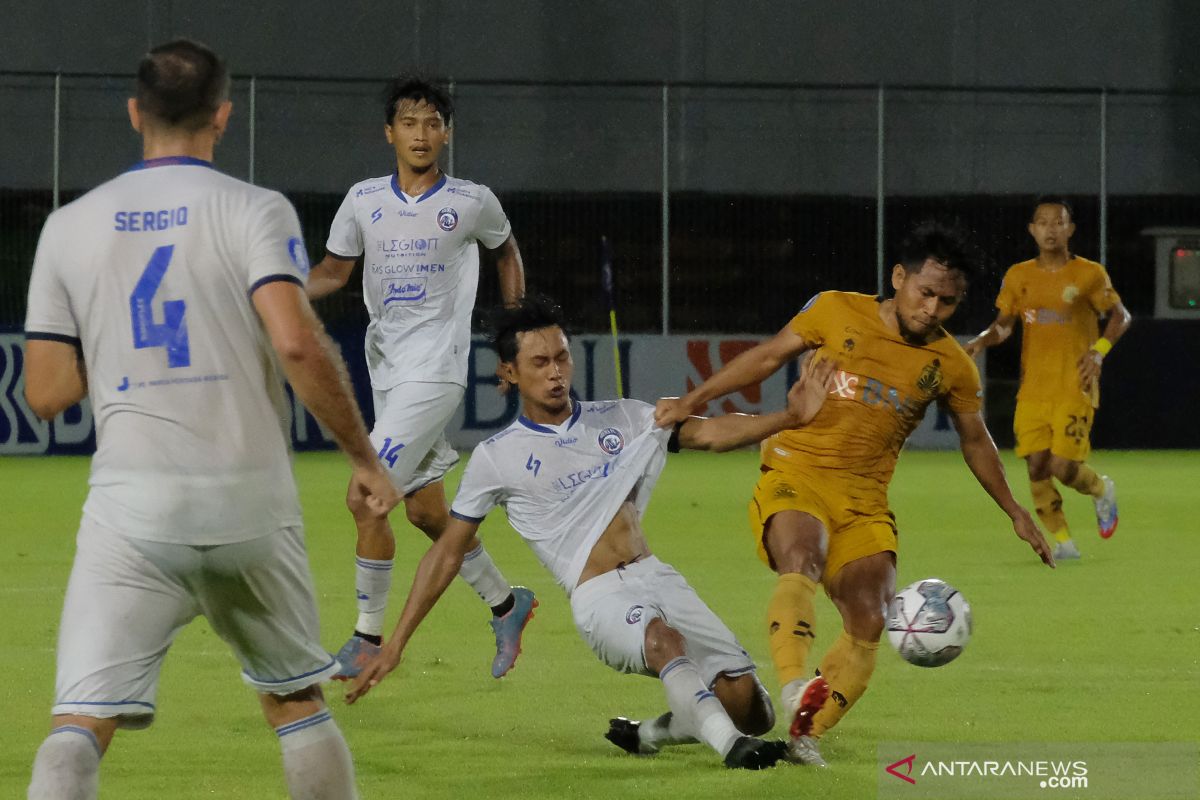 Liga 1 Indonesia - Bhayangkara raih poin penuh tumbangkan Madura United 3-2