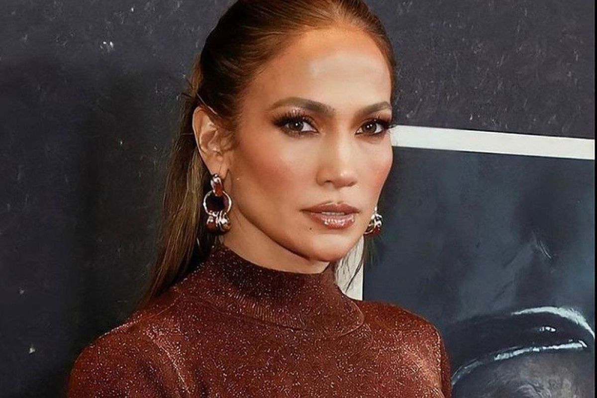 Jennifer Lopez hapus semua unggahan di Instagram