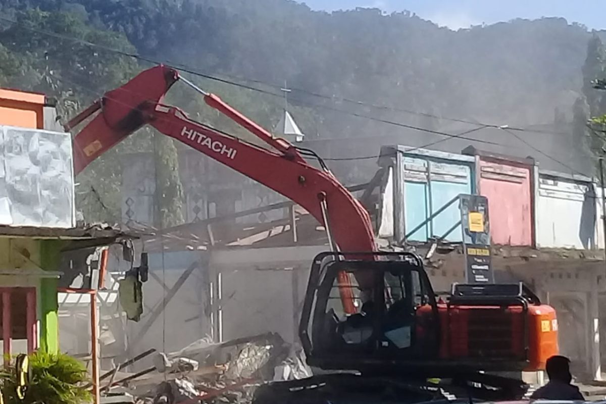 Pembangunan Gedung Pasar Trikora Tahuna Sangihe Mulai Dikerjakan