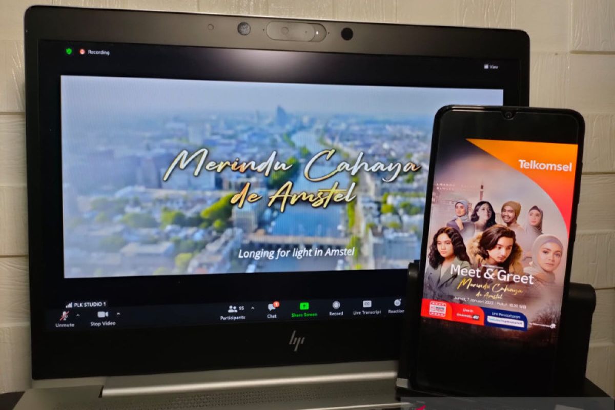 MAXstream Rilis "Merindu Cahaya de Amstel", Film Orisinal Mengenai Cinta dan Religi yang Diilhami dari Kisah Nyata Seorang Mualaf