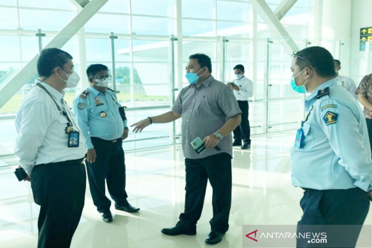 Immigration to open services at Syamsudin Noor Int'l Airport